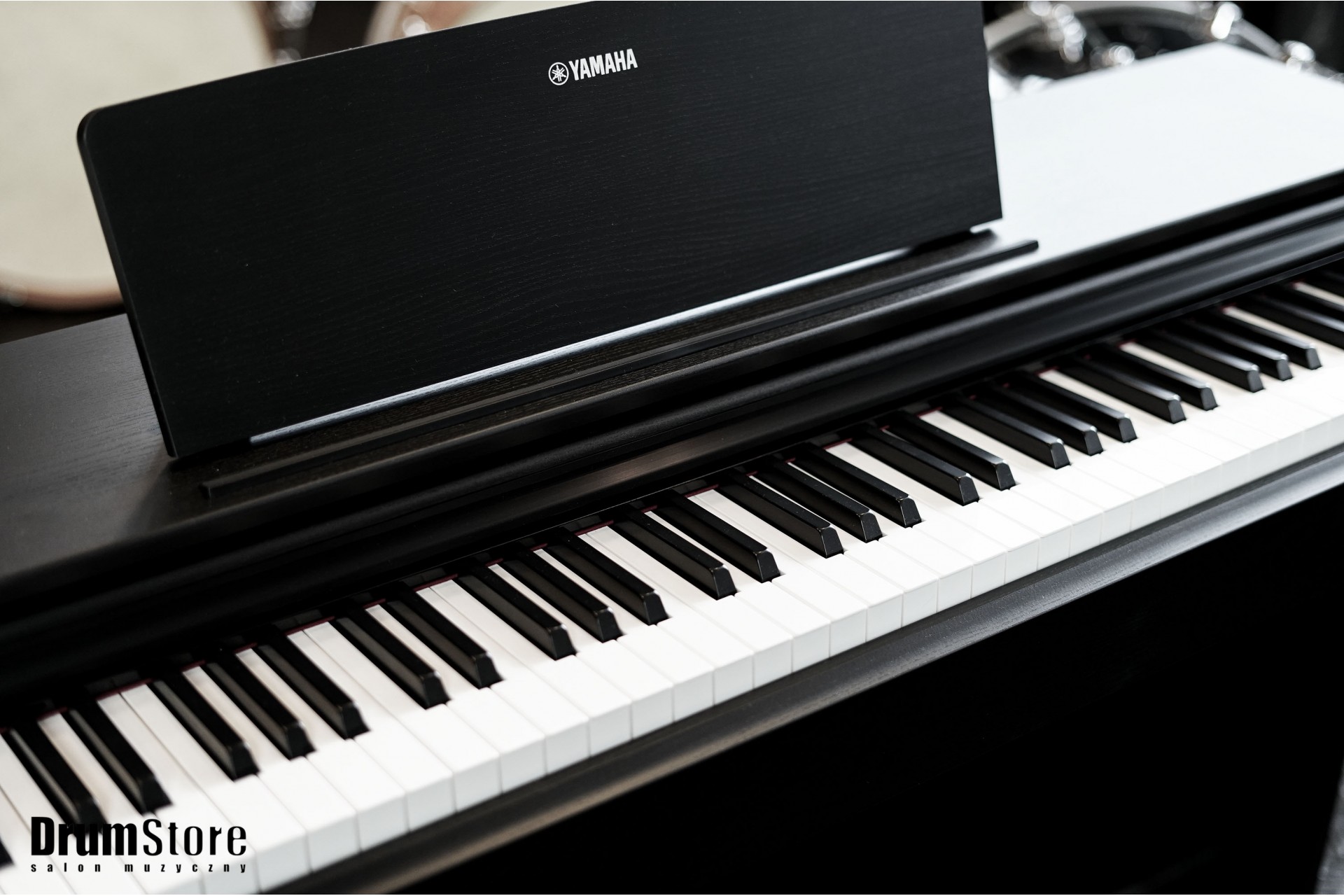 Jakie kupić pianino cyfrowe? Pianino cyfrowe do 2000 zł, do 3000 zł, do  4500 zł - Drumstore - blog - salon muzyczny