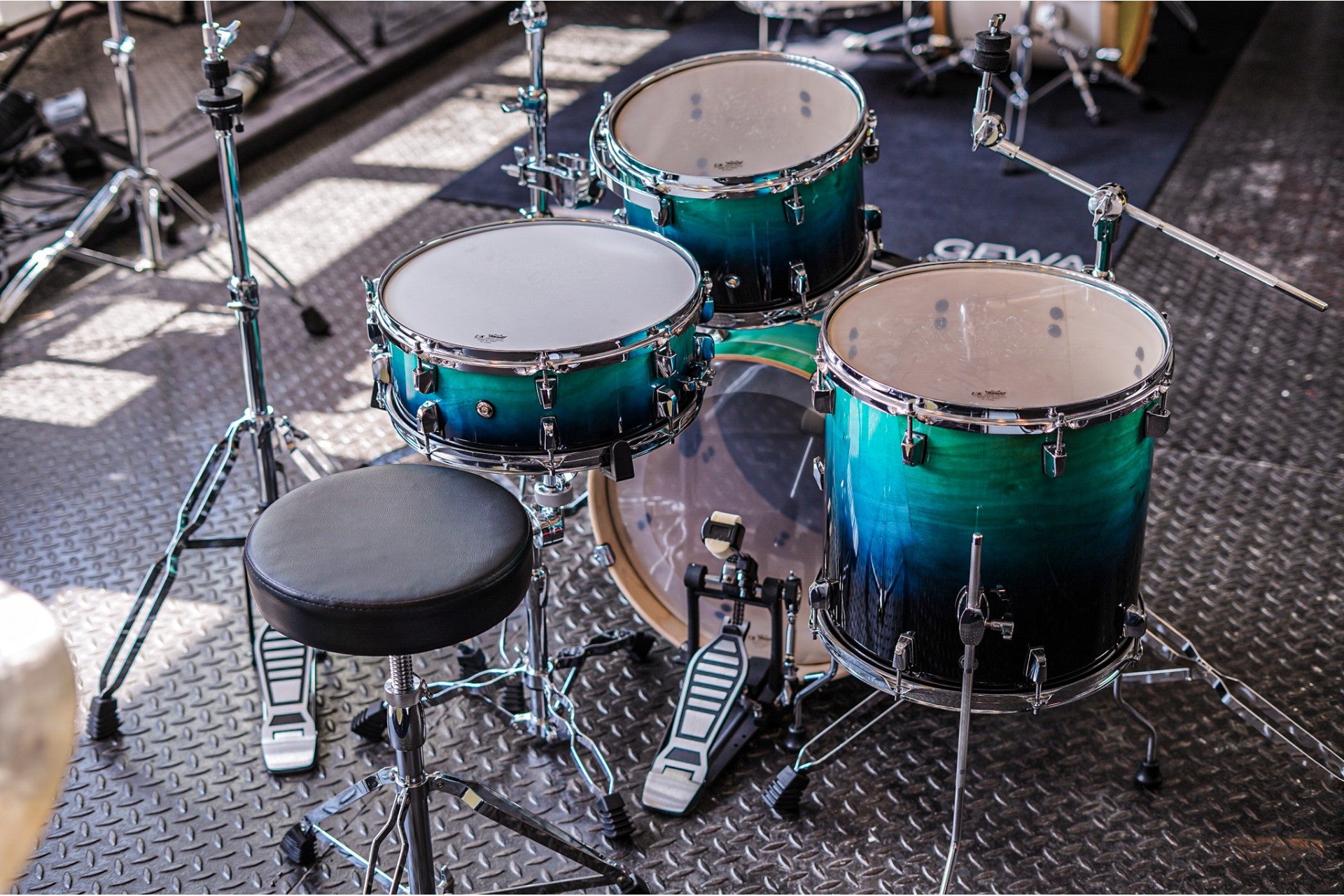 Polmuz Birch Model 3 (18/12/14/14) Blue to Black Fade Lacquer — zdjęcie 3