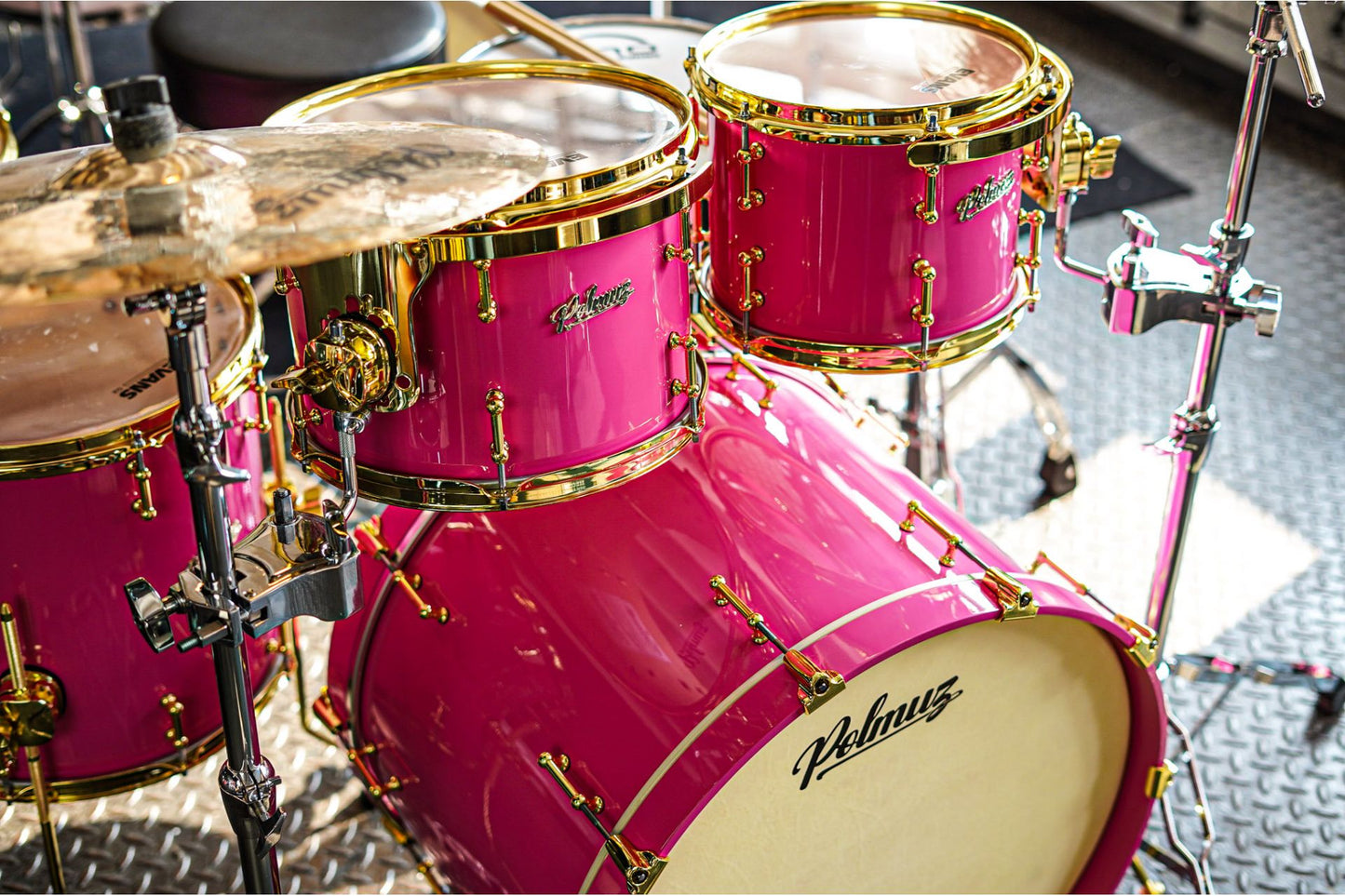 Polmuz model 1 - 22/10/12/14/16 - Pink car lacquer / golden hardware