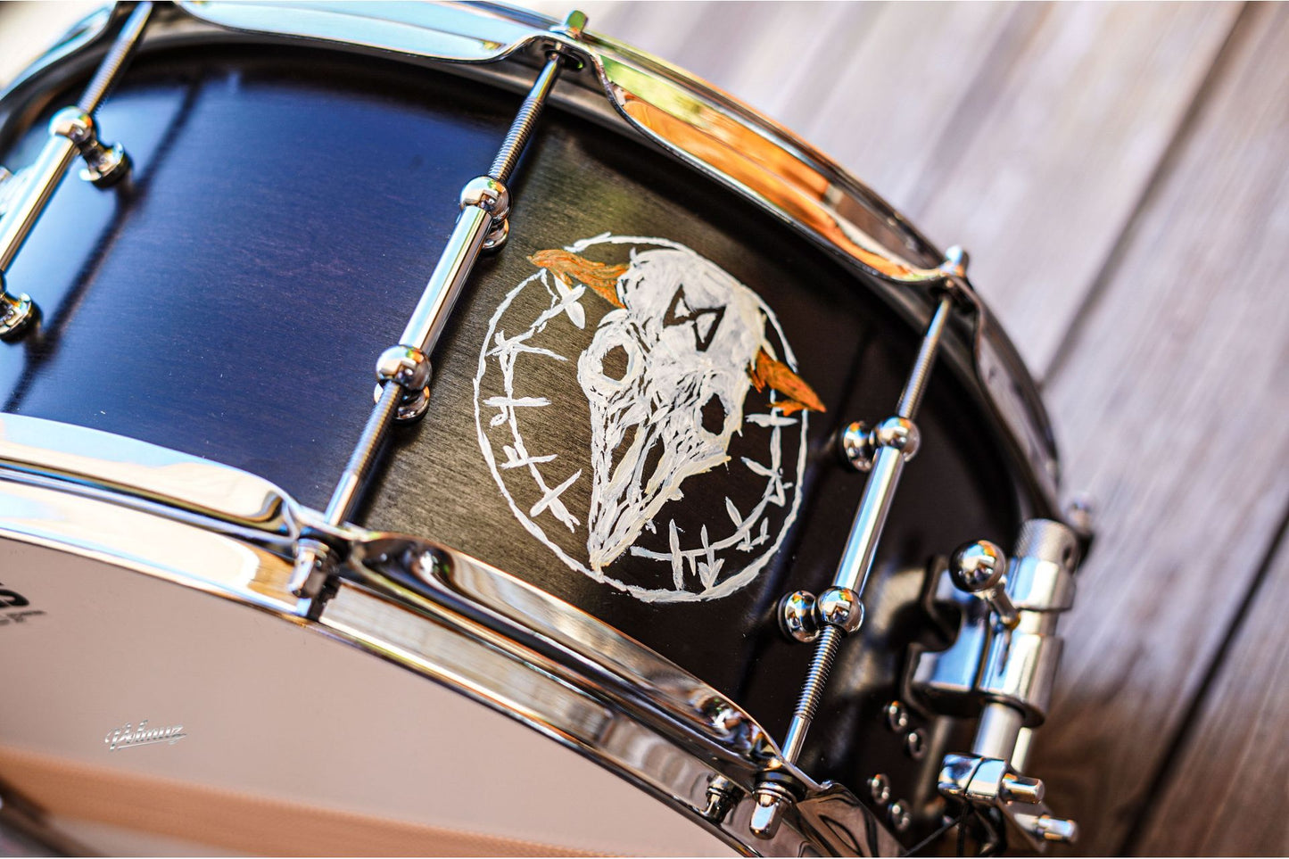 Polmuz model 1 Maple 14x6,5 Snare - Black fade - skull painting - Artist