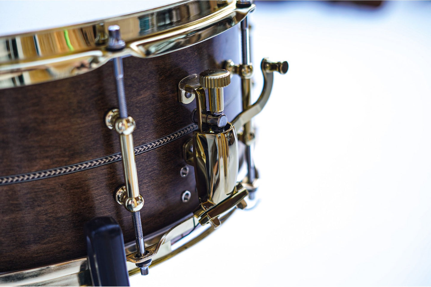 Polmuz model 1 Maple 14x6,5 Snare Inlayed satin brown w gold hardware PL — zdjęcie 4
