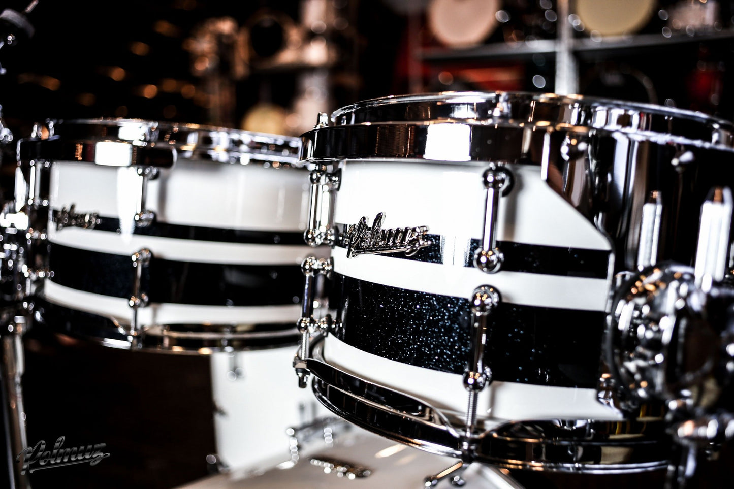 Polmuz Walnut (22/10/12/14/16) Gloss White/Double Black Sparkle Stripe - Rezerwacja — zdjęcie 3