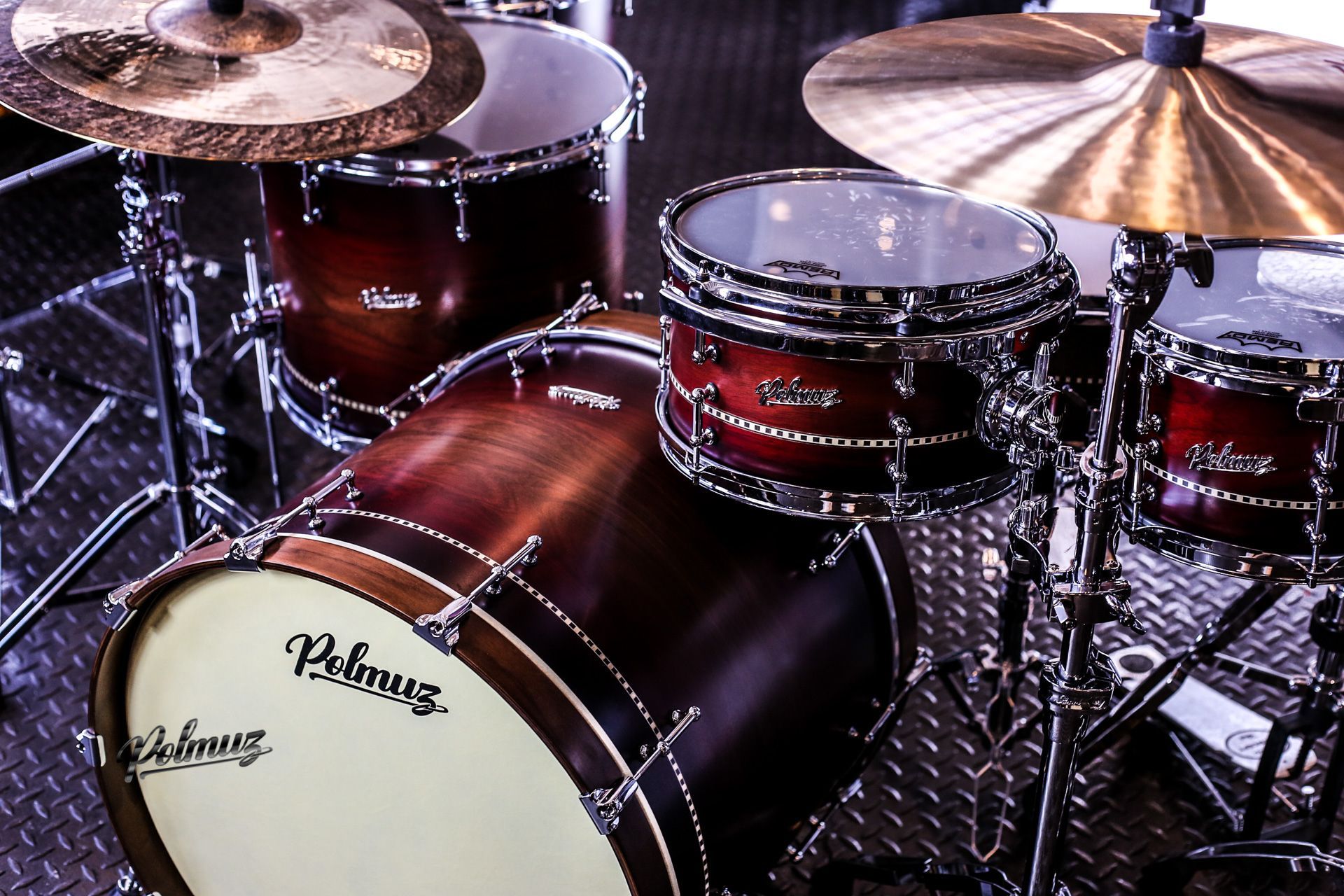 Polmuz Walnut (22/10/12/16/18) Satin Natural Walnut Red Burst - Ekspozycja — zdjęcie 4